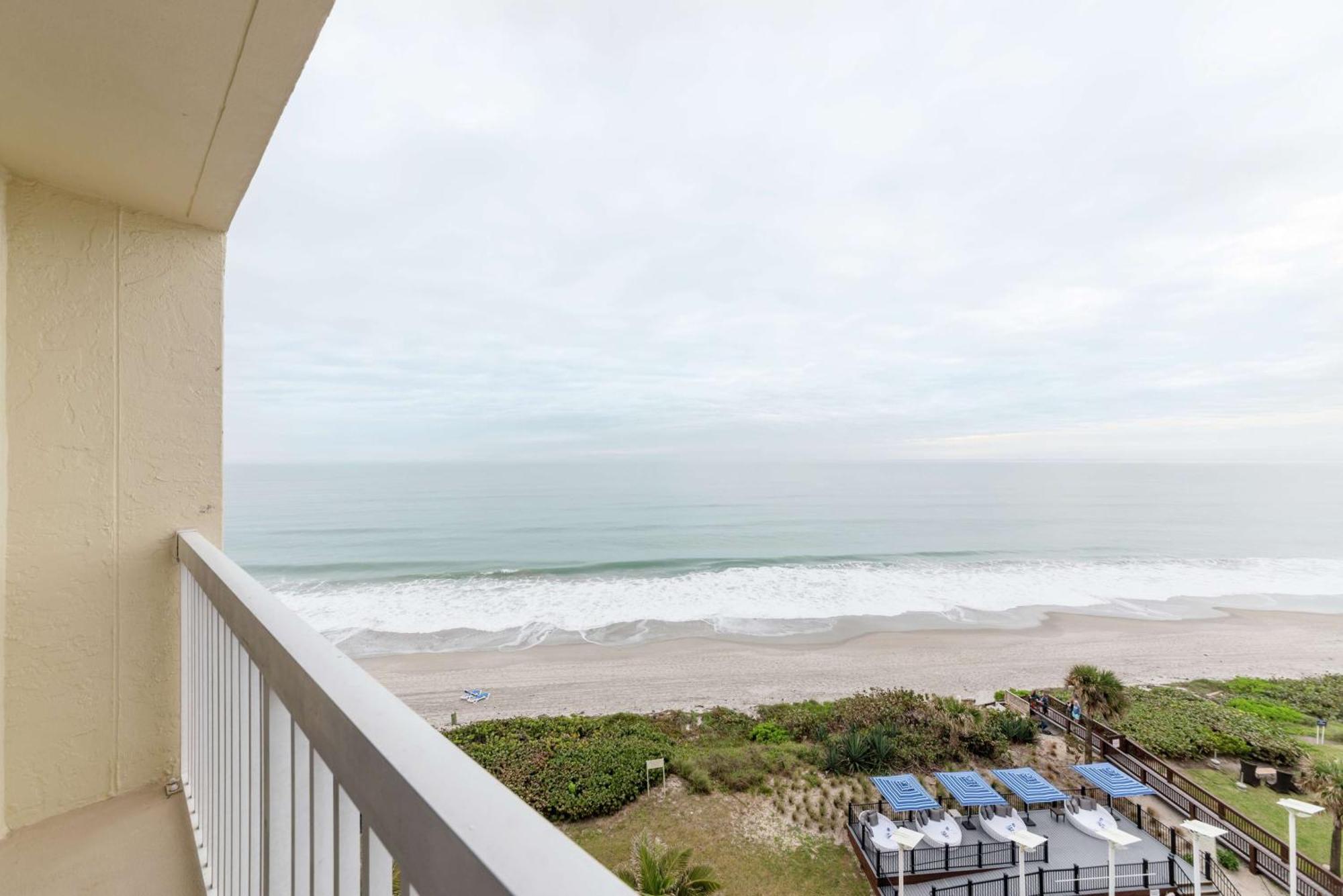 Hilton Melbourne Beach Oceanfront Екстер'єр фото