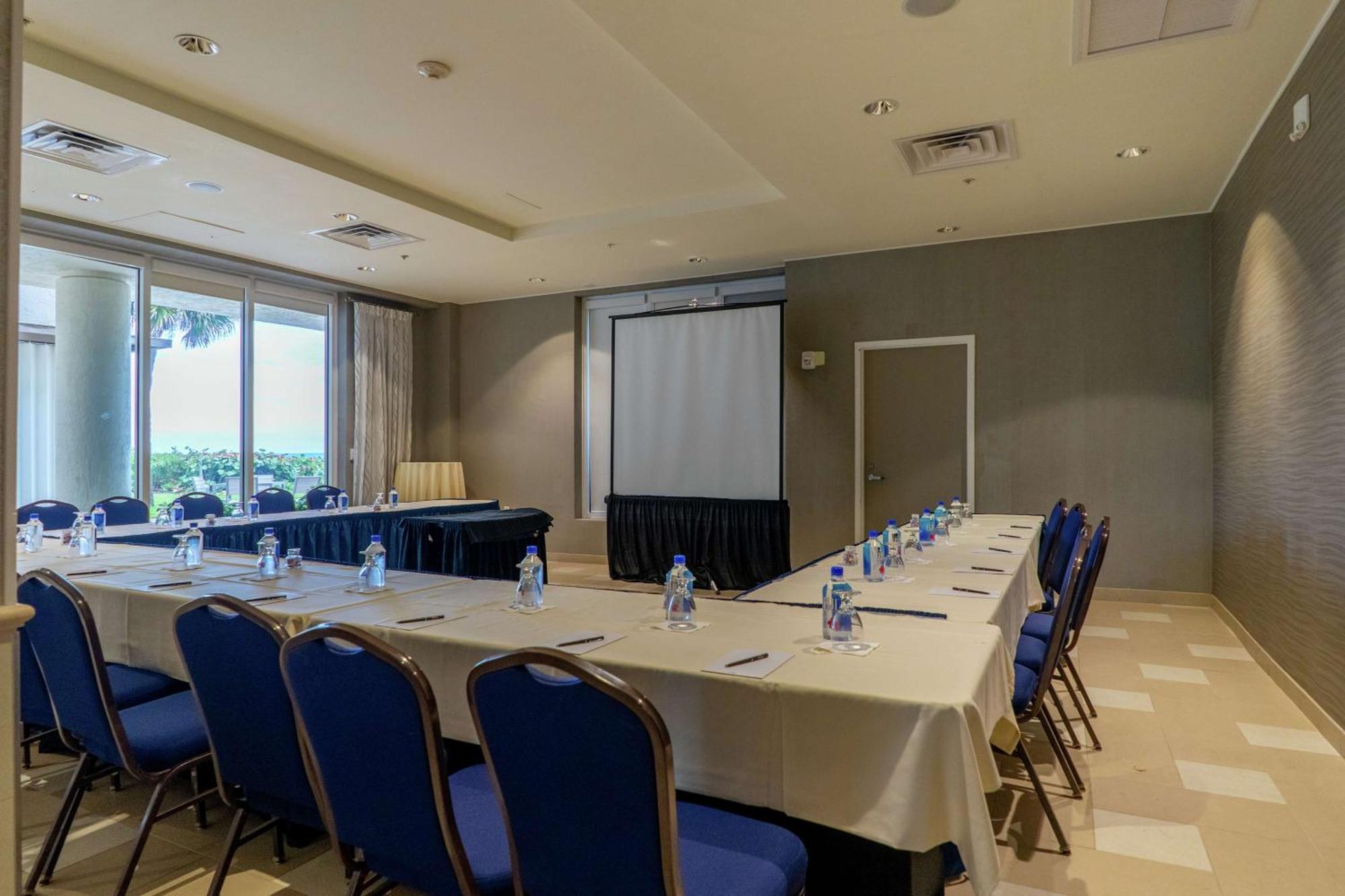 Hilton Melbourne Beach Oceanfront Екстер'єр фото