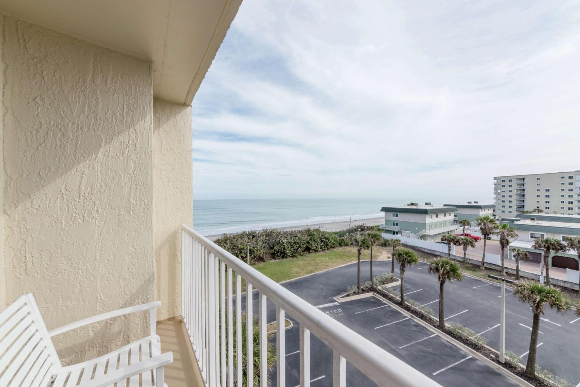 Hilton Melbourne Beach Oceanfront Екстер'єр фото