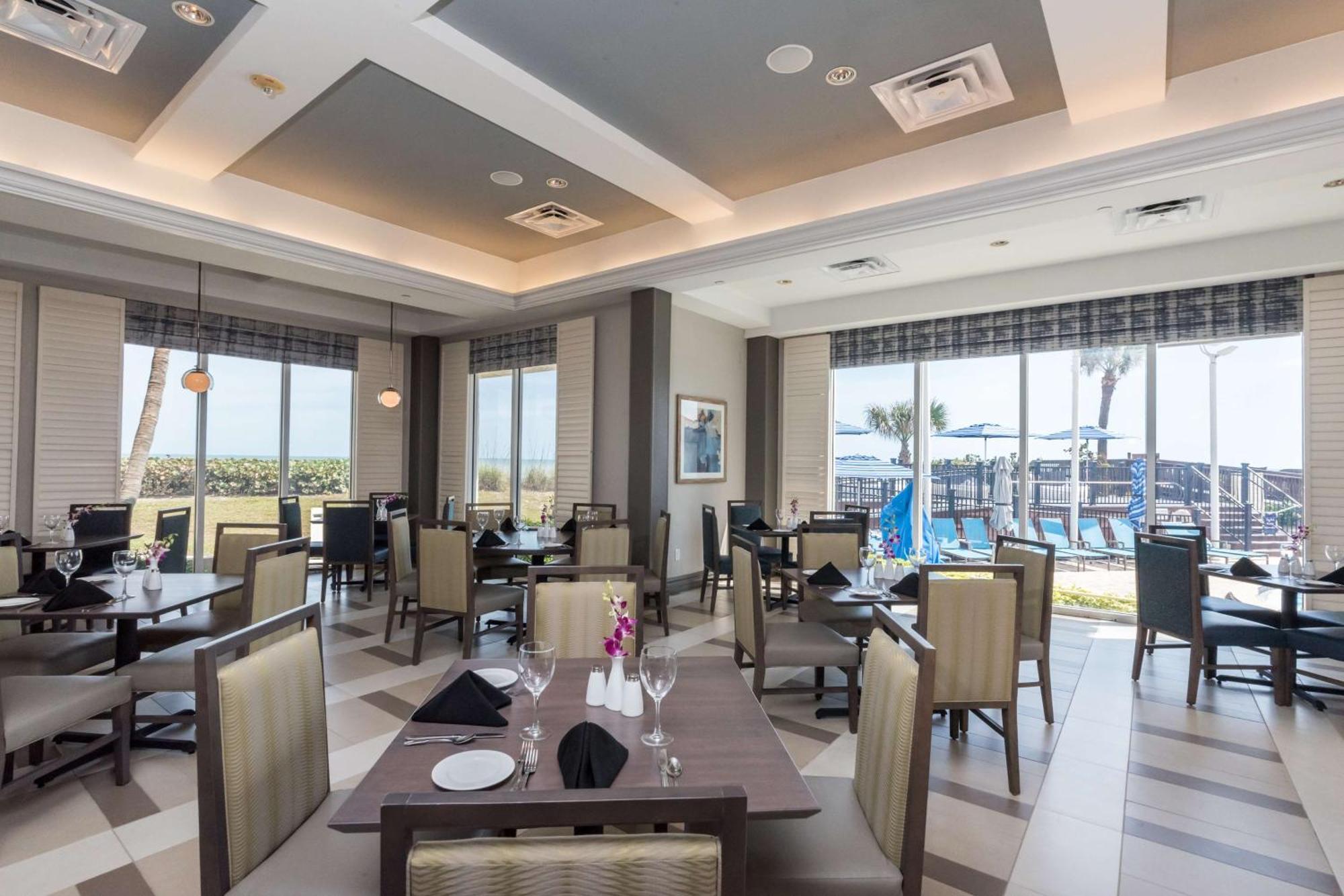 Hilton Melbourne Beach Oceanfront Екстер'єр фото