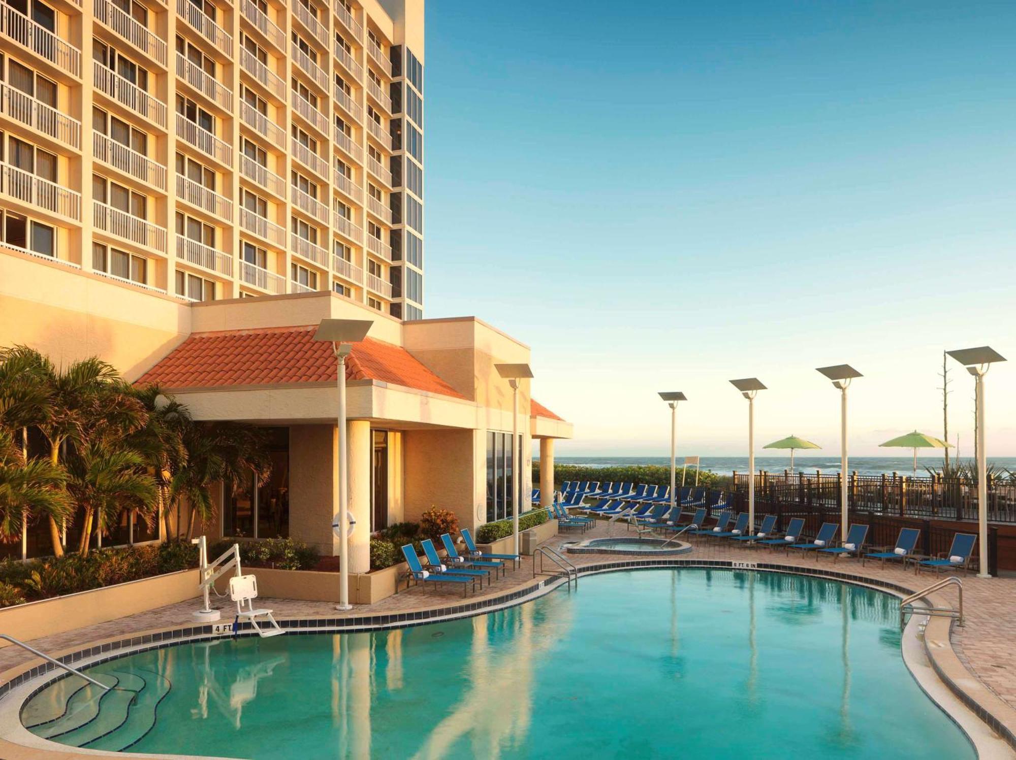 Hilton Melbourne Beach Oceanfront Екстер'єр фото